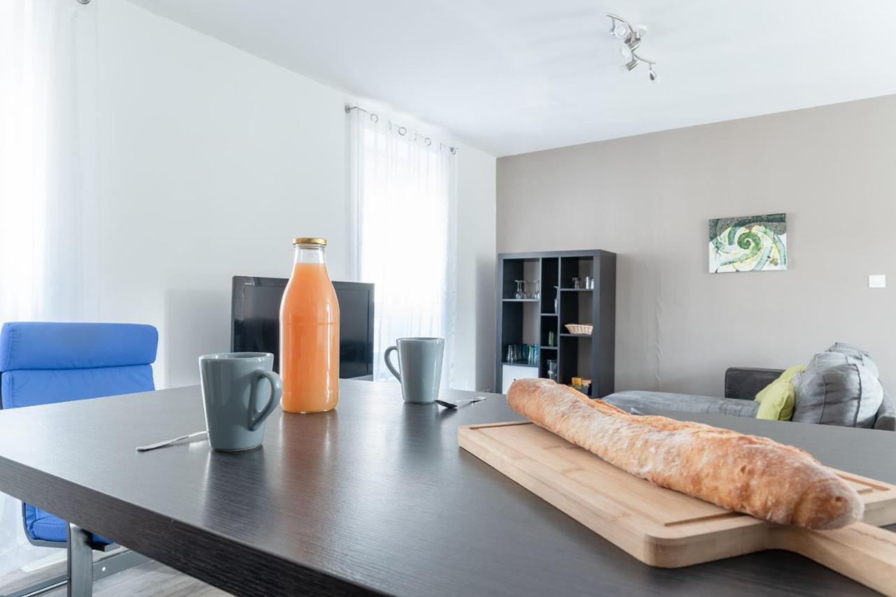 Ker Uhel - Charmant Appartement Plein Centre Saint-Renan Exterior foto